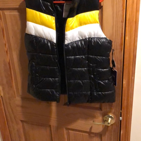 Cisono outerwear - Picture 8 of 8